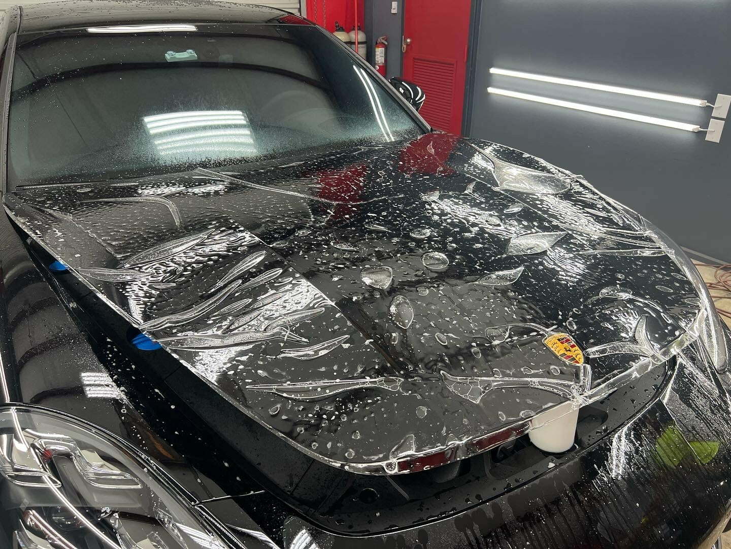 Premium Car wash on BMW X7