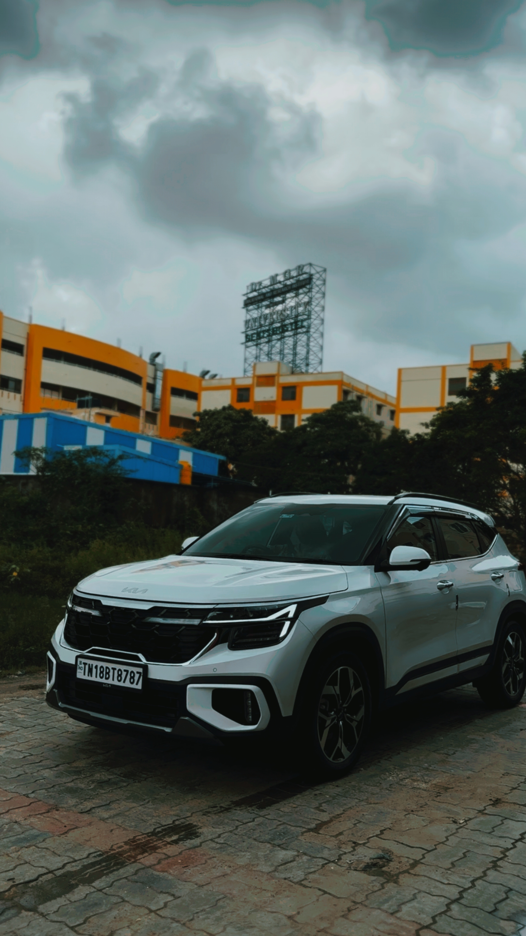 Graphene coating on Mahindra XUV 700